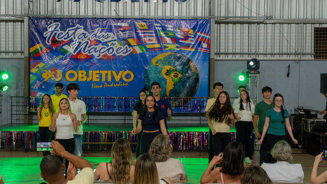 Thumb festa das na  es   col gio objetivo 112